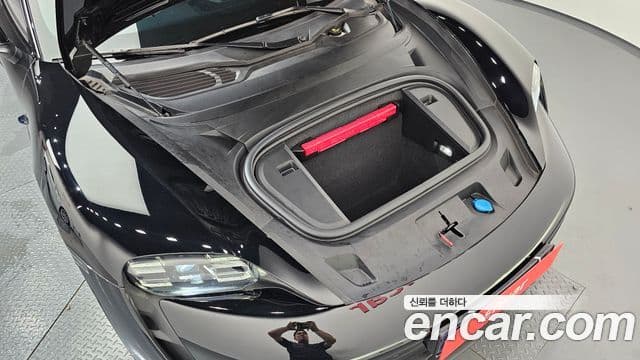 Porsche Taycan 2022 — Şəkil 17/41