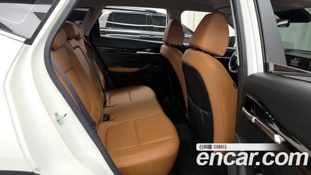 Kia Seltos 2022 — ფოტო 12/20