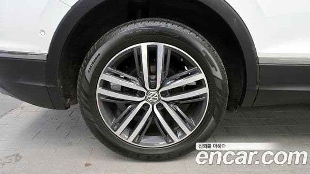 Volkswagen Tiguan Allspace 2018 — фото 5 из 20