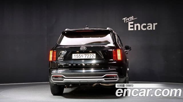 Kia Sorento 2020 — ფოტო 4/20