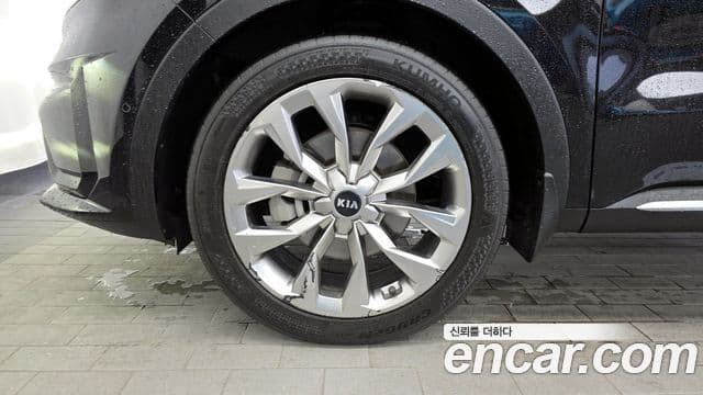 Kia Sorento 2020 — ფოტო 5/20