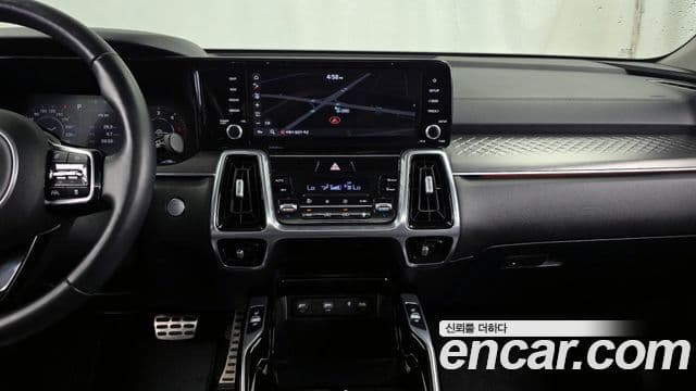 Kia Sorento 2020 — ფოტო 14/20