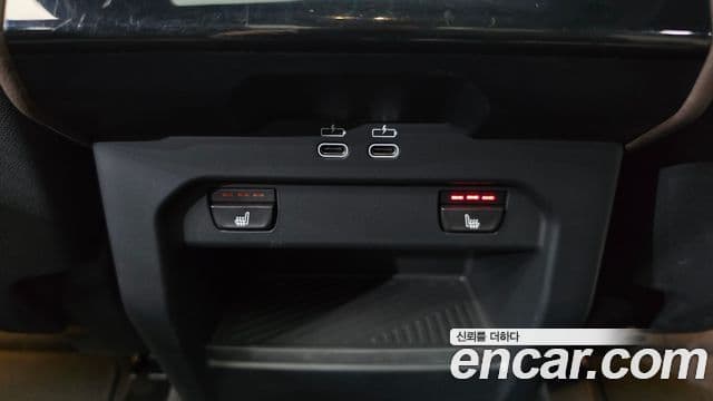BMW 5 Series 2023 — Şəkil 18/20