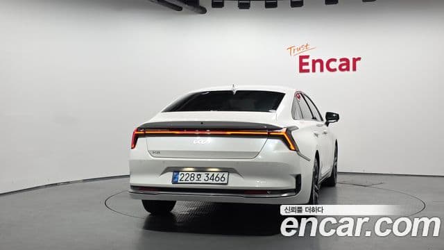 Kia K8 2024 — фото 4 из 20
