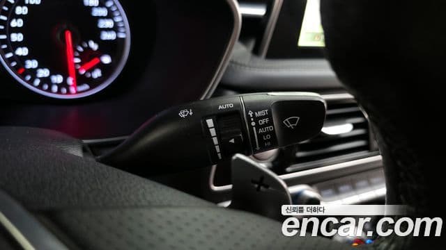 Genesis G70 2018 — Photo 5/32