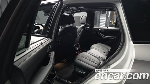 BMW X5 2025 — Photo 3/32