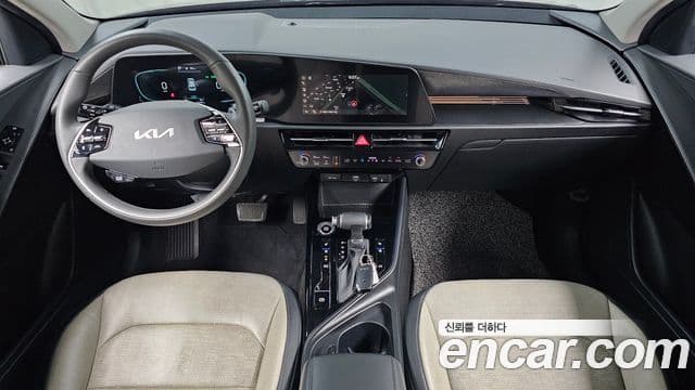 Kia Niro 2022 — фото 7 из 20
