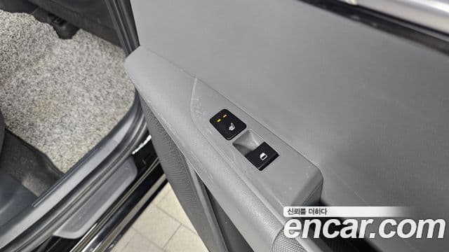 Kia Niro 2022 — фото 20 из 20