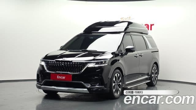 Kia Carnival 2021 — ფოტო 1/20