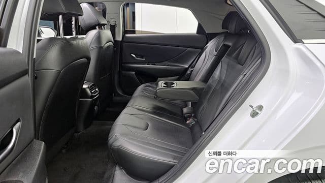 Hyundai Avante 2021 — Şəkil 12/20