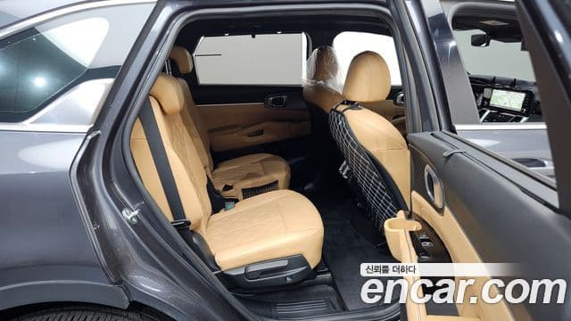 Kia Sorento 2021 — Photo 12/20