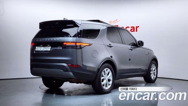 Land Rover Discovery 5 2019 — ფოტო 4/20