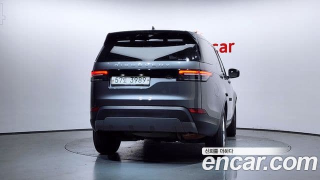 Land Rover Discovery 5 2019 — ფოტო 11/20
