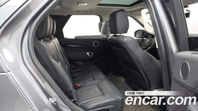Land Rover Discovery 5 2019 — ფოტო 20/20