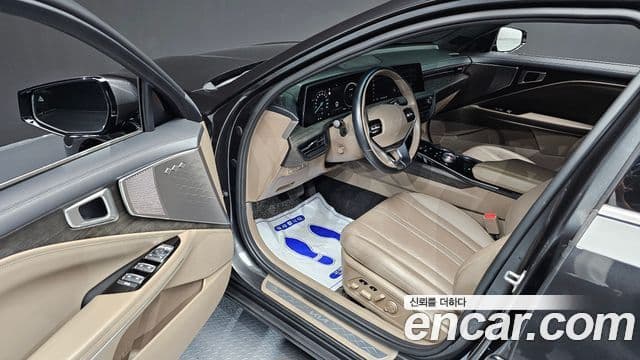 Kia K8 2021 — Şəkil 10/20