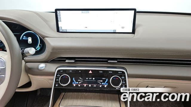 Genesis GV80 2023 — ფოტო 13/20