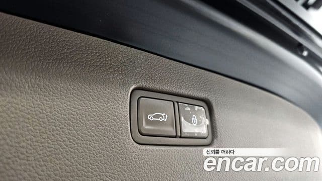 Genesis GV80 2023 — ფოტო 16/20