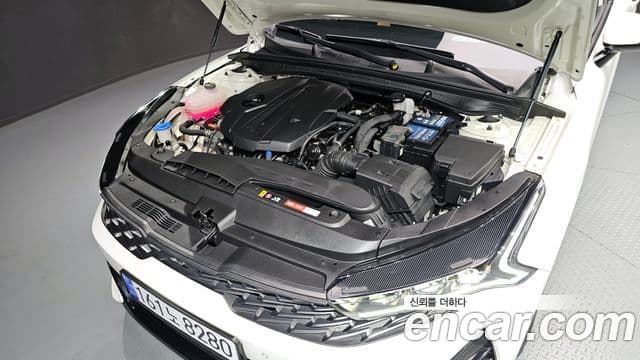 Kia K5 2021 — ფოტო 6/20
