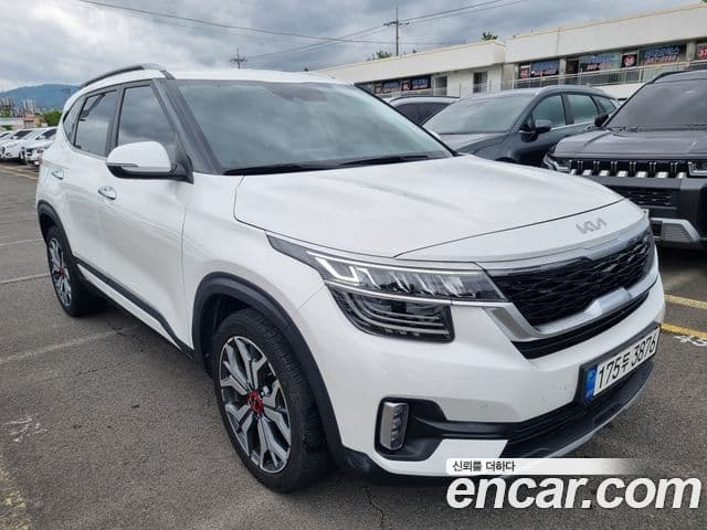 Kia Seltos 2022 — Şəkil 1/19