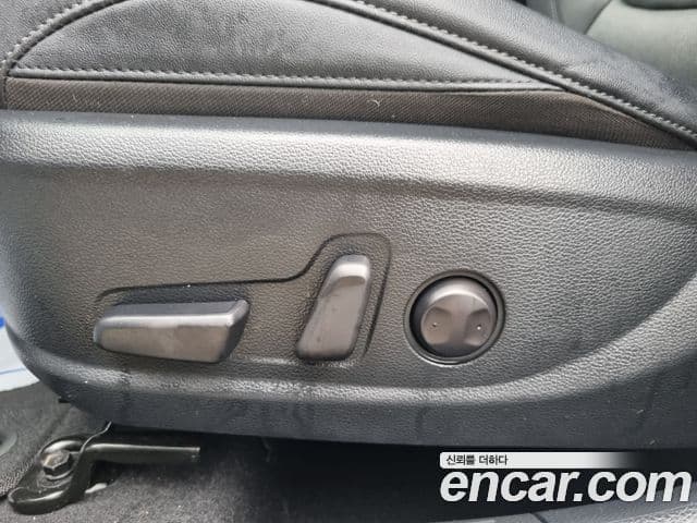 Kia Seltos 2022 — Şəkil 15/19