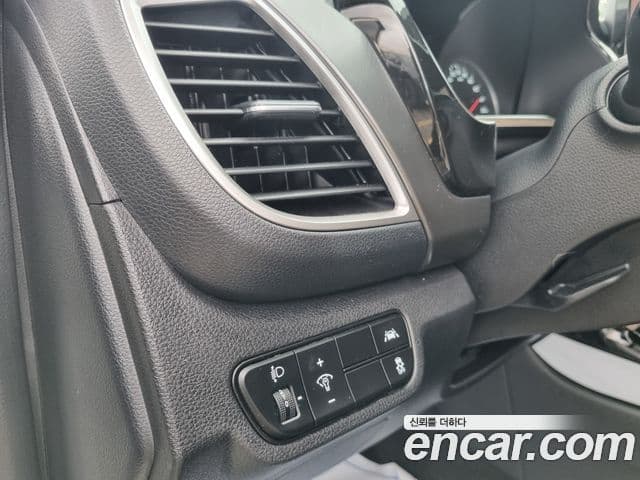 Kia Seltos 2022 — Şəkil 16/19