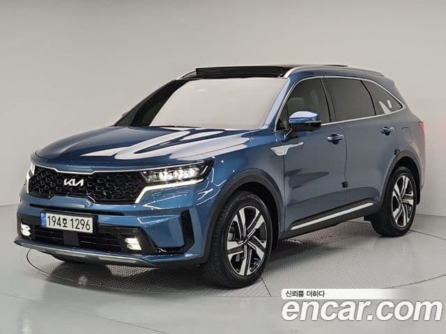 Kia Sorento 2022 — фото 1 из 20