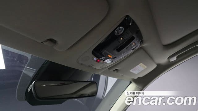 Kia K5 2022 — Şəkil 19/20