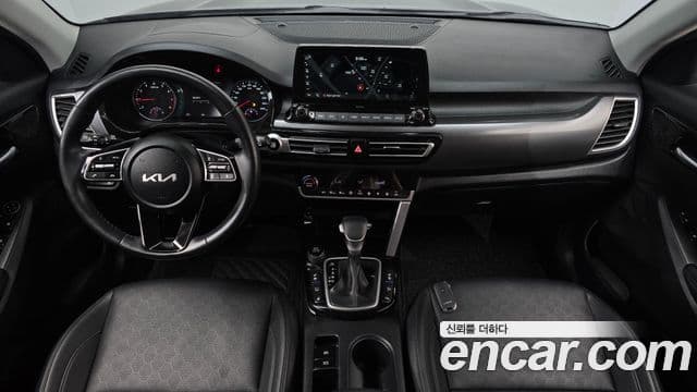 Kia Seltos 2022 — ფოტო 7/20