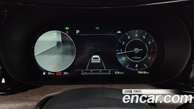 Kia K5 2020 — ფოტო 8/20