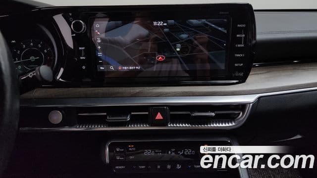 Kia K5 2020 — ფოტო 12/20