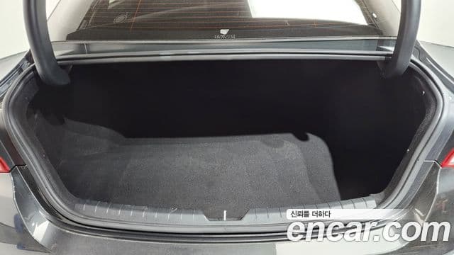 Kia K5 2020 — ფოტო 16/20