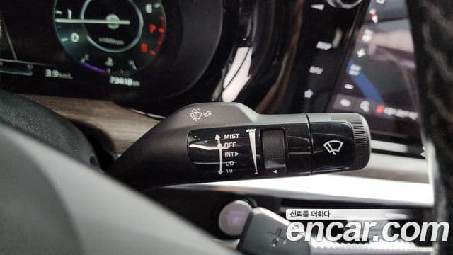 Kia K5 2020 — Photo 18/35