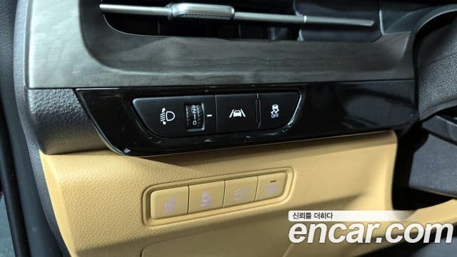 Kia Carnival 2023 — фото 20 из 20