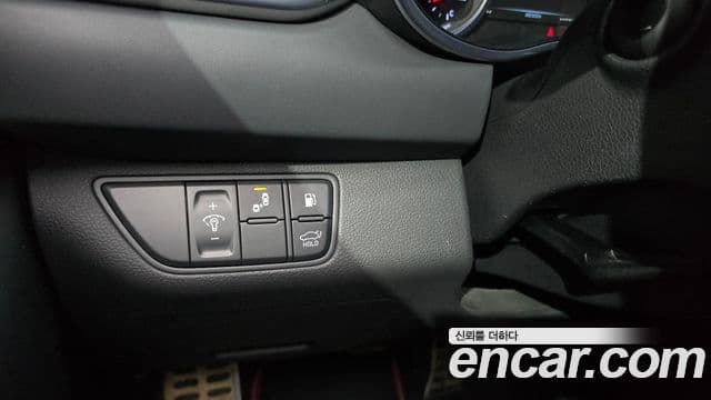 Genesis G70 2019 — фото 18 из 20