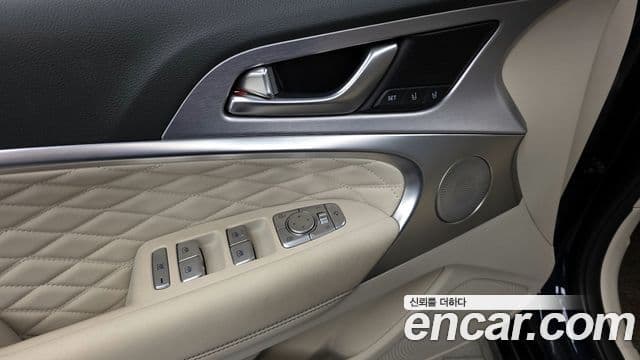 Genesis G70 2019 — фото 17 из 20