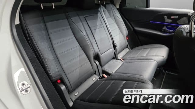 Mercedes-Benz GLE-Class 2024 — Photo 16/30
