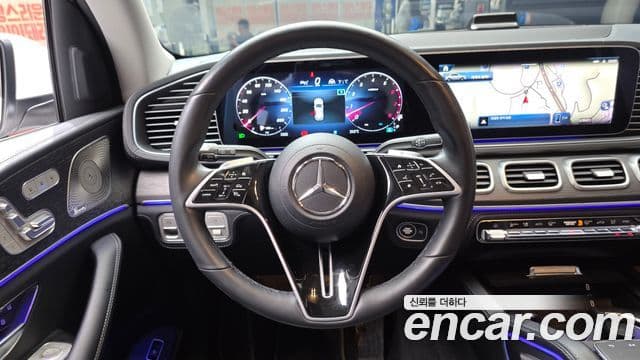 Mercedes-Benz GLE-Class 2024 — Photo 4/30