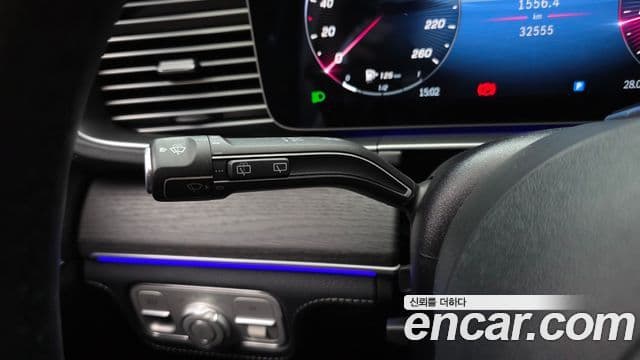 Mercedes-Benz GLE-Class 2024 — ფოტო 20/20