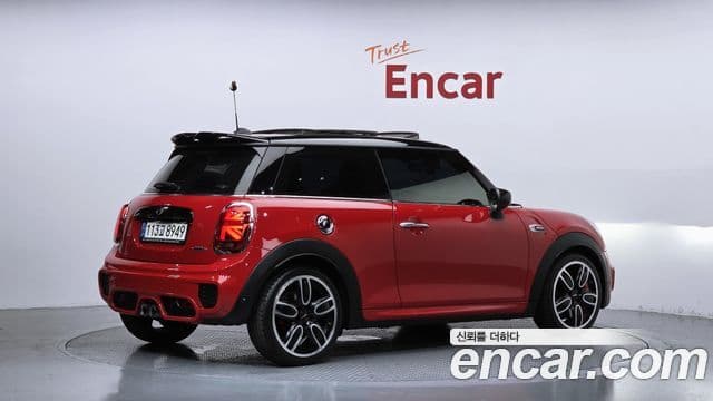 Mini Cooper S 2021 — Photo 16/20