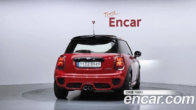 Mini Cooper S 2021 — Photo 8/20