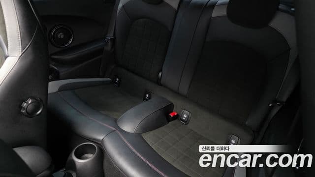 Mini Cooper S 2021 — Photo 3/20