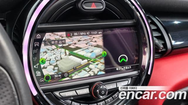 Mini Cooper S 2021 — Photo 18/20