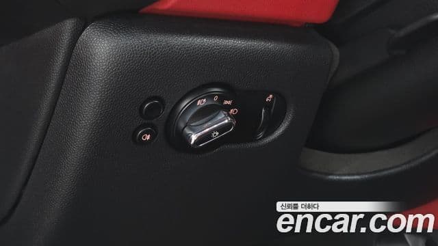 Mini Cooper S 2021 — Photo 4/20