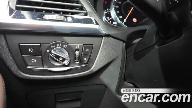 BMW X4 2019 — Şəkil 18/20