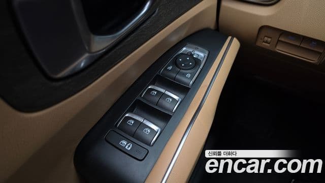 Kia Sorento 2020 — Фото 19/20