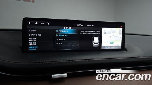 Genesis GV70 2021 — ფოტო 18/20