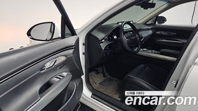 Genesis GV70 2021 — ფოტო 10/20