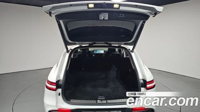 Genesis GV70 2021 — Şəkil 17/20