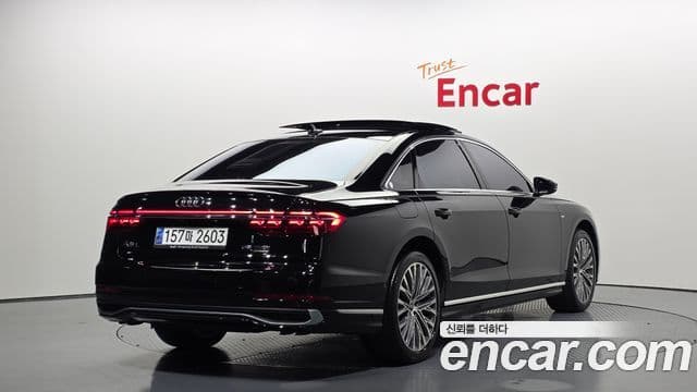 Audi A8 2022 — ფოტო 2/20