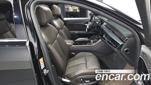 Audi A8 2022 — ფოტო 11/20